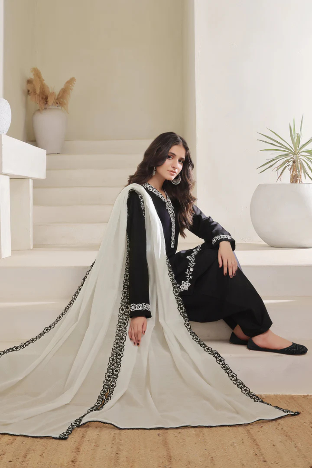 Adaa Embroidered 3-Piece
